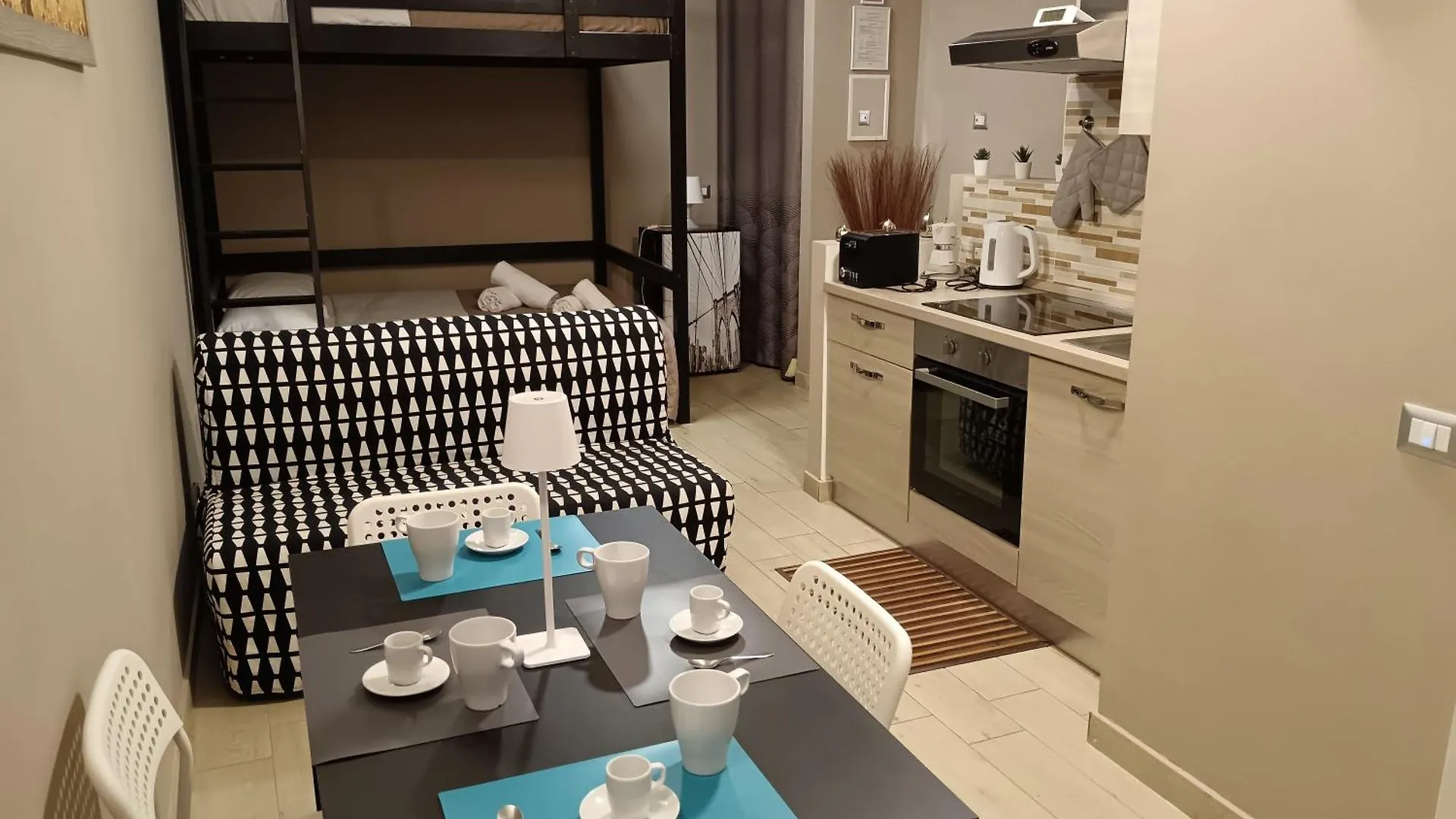 Semesterbostad U Peri Alivu House Villa CTA Italien